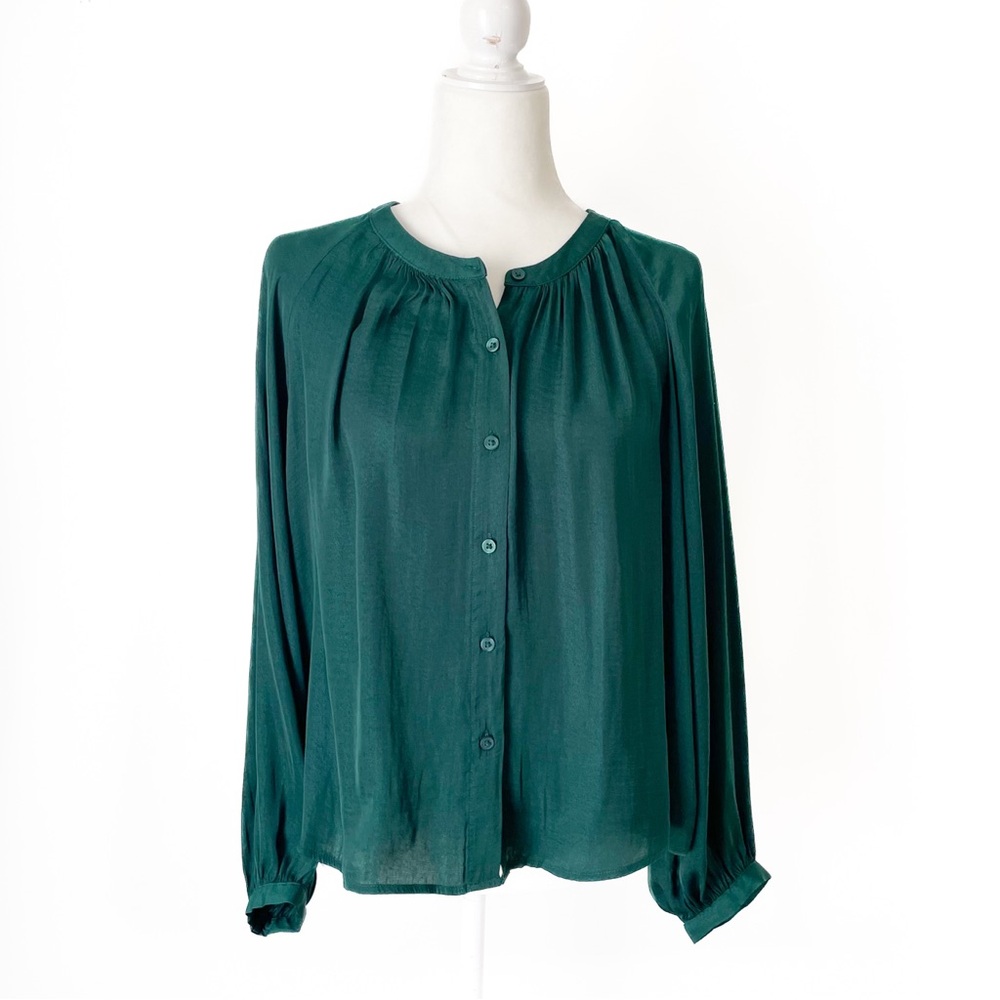 NWT Elegant Green Work Blouse size Small